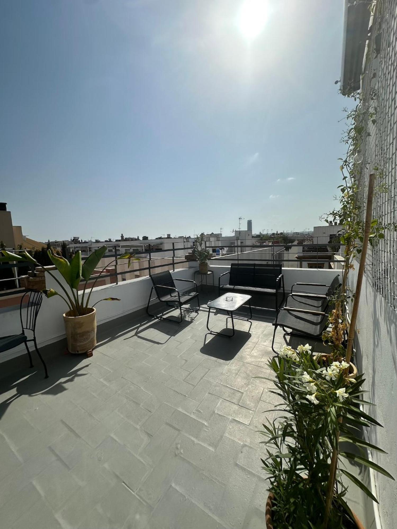 RR Apartamentos Arrayan 23 Sevilla Exterior foto