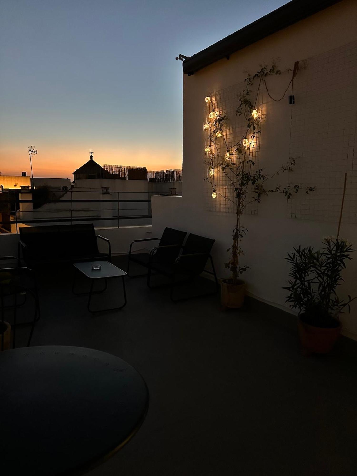 RR Apartamentos Arrayan 23 Sevilla Exterior foto