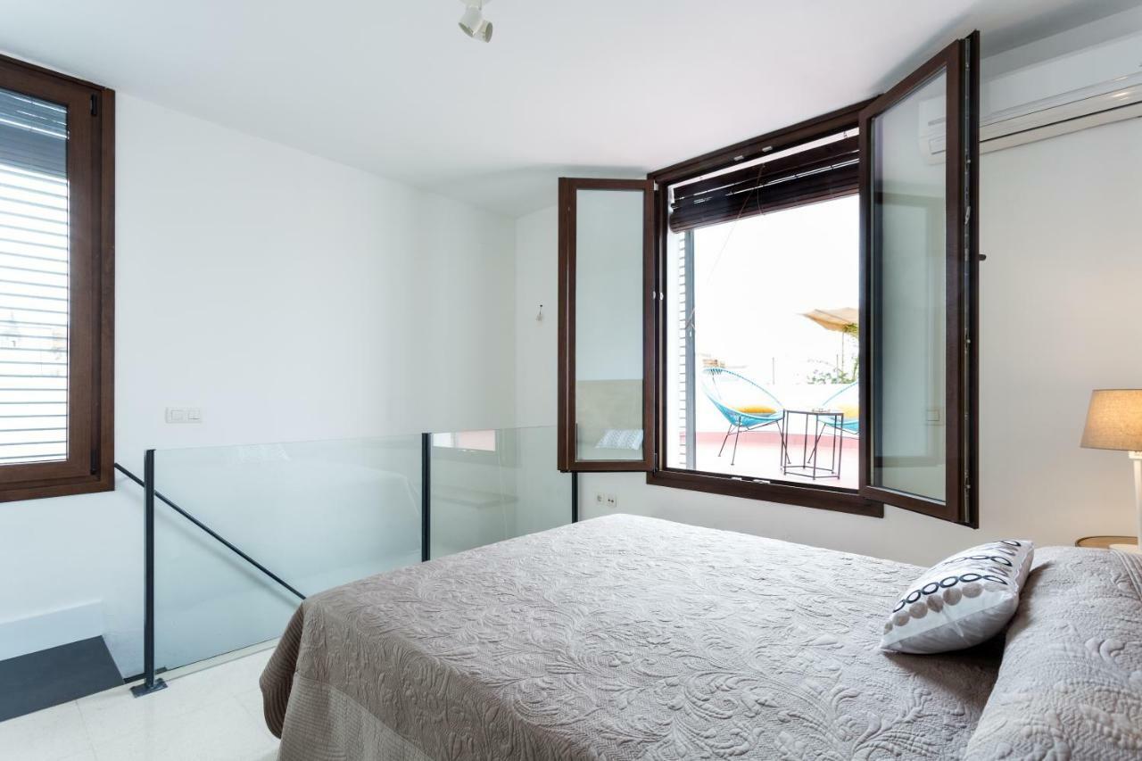 RR Apartamentos Arrayan 23 Sevilla Exterior foto