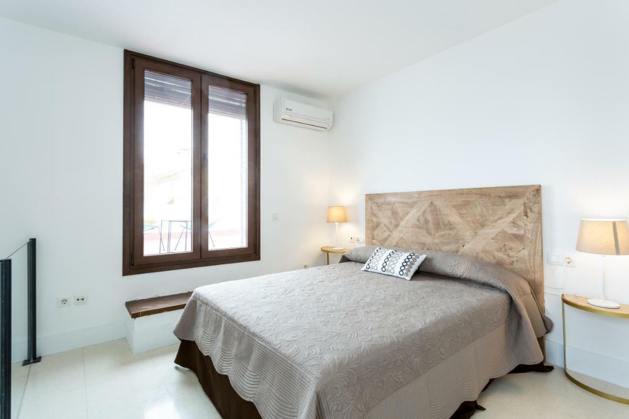 RR Apartamentos Arrayan 23 Sevilla Exterior foto