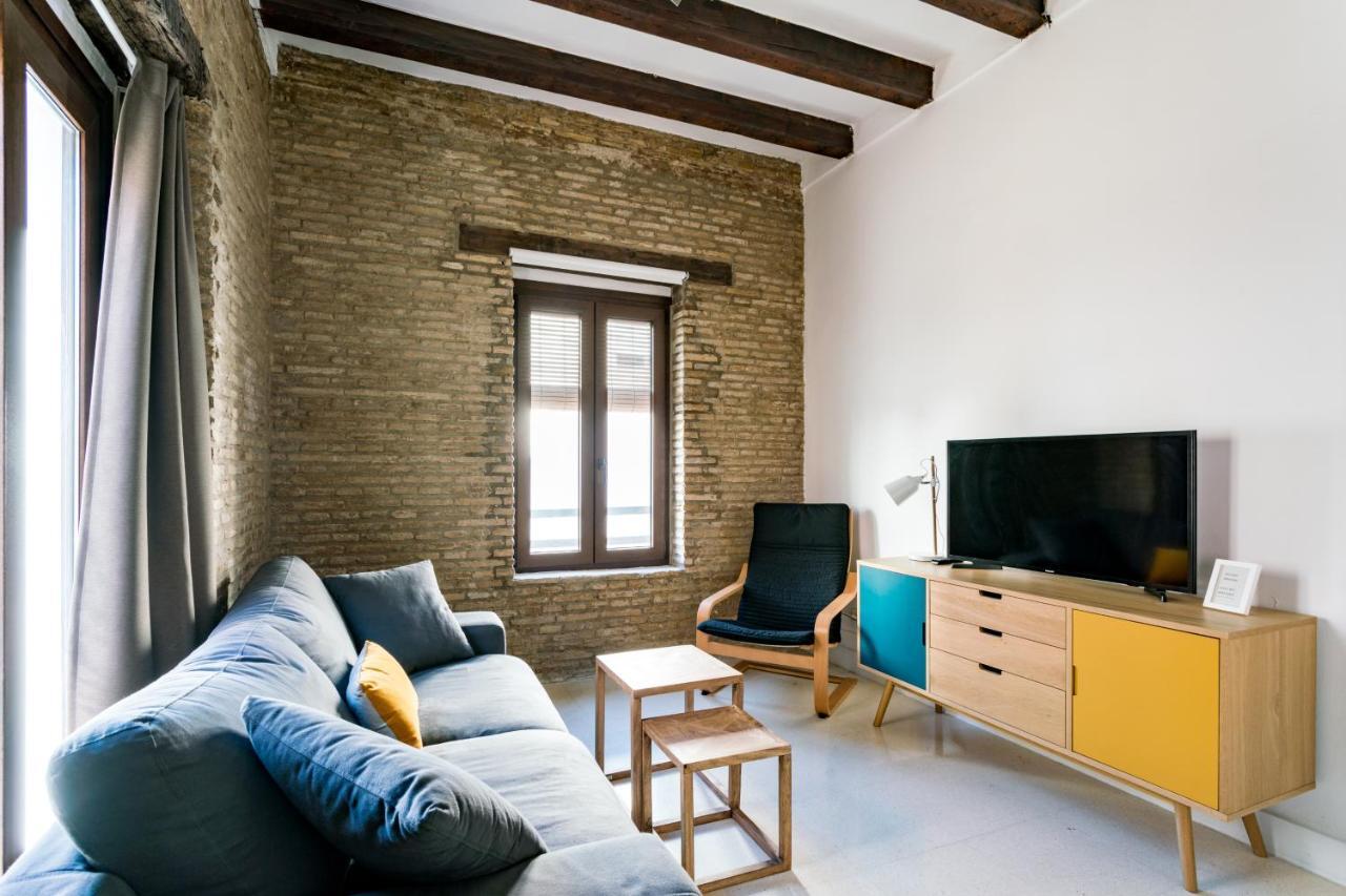 RR Apartamentos Arrayan 23 Sevilla Exterior foto